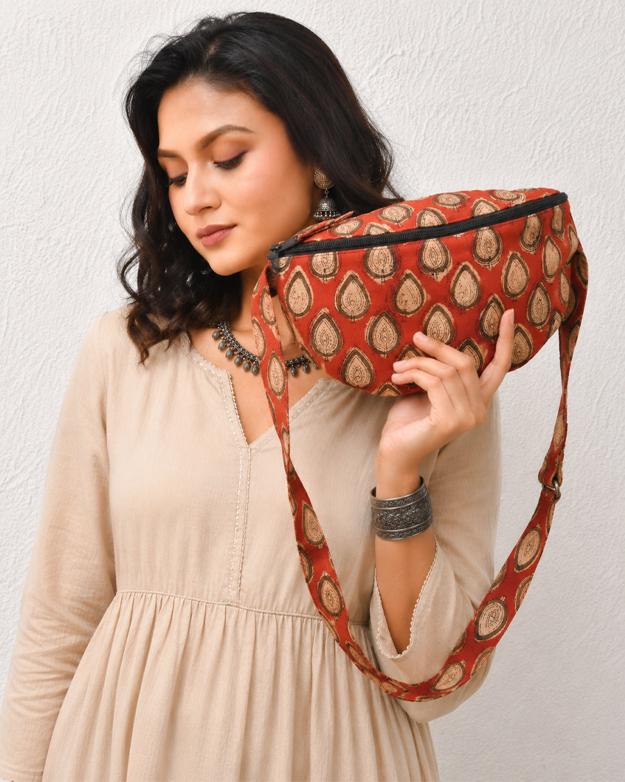 Maroon Leaf Block Print Banana Bag | Quilted Canvas Banana Bag | Travel Bag