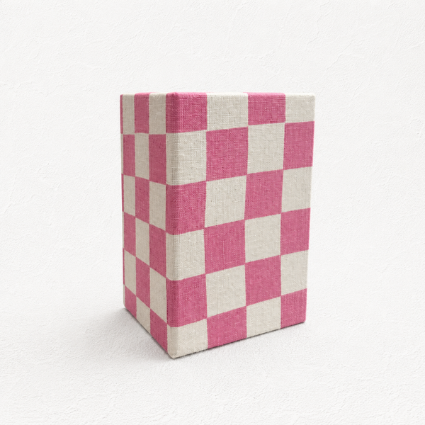 Pink Checkered Pen Stand